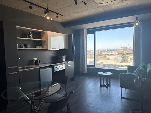 1 Bedroom Property for Sale in Woodstock Western Cape